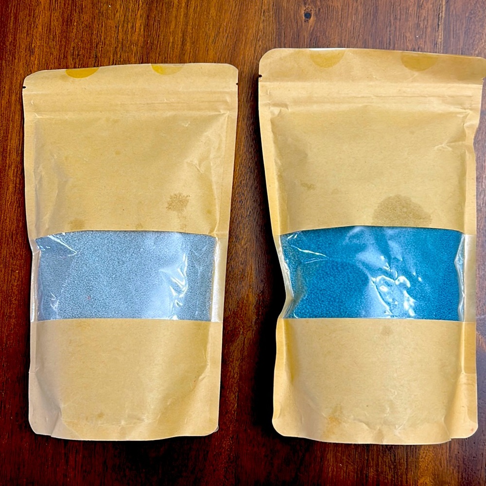 Candle Sand Wax (ocean blue and sea foam green)